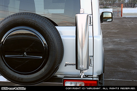 【JB64】ジムニー用ウォータータンク 6L